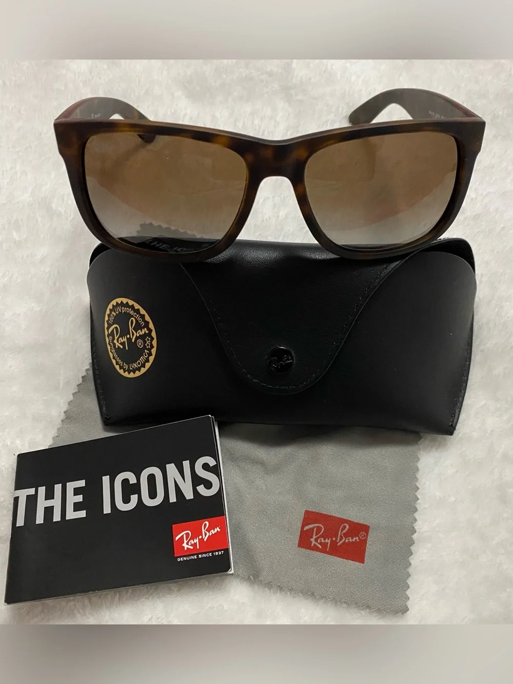 Ray-Ban Justin Sunglasses with Brown Polarized Lenses